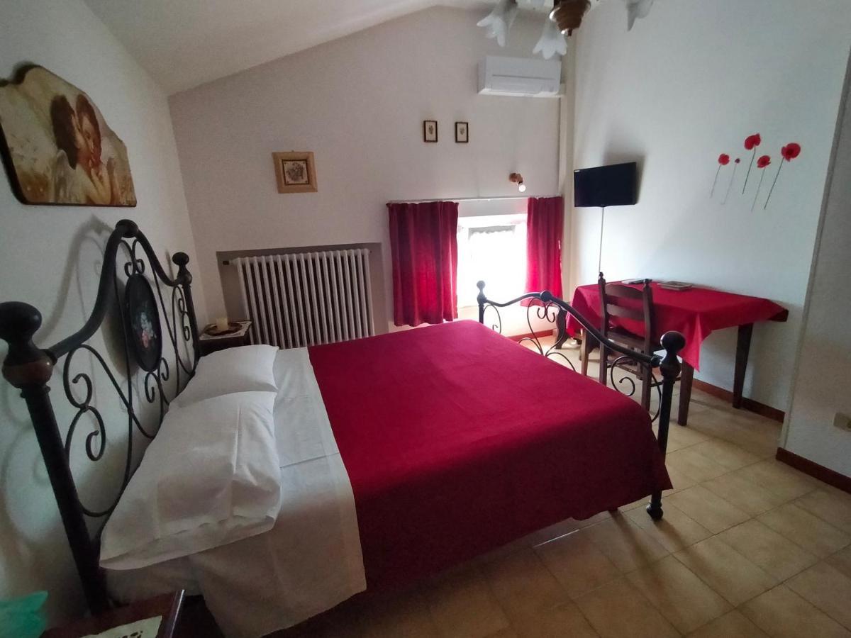 La Magnolia - Fano Bed and Breakfast Buitenkant foto