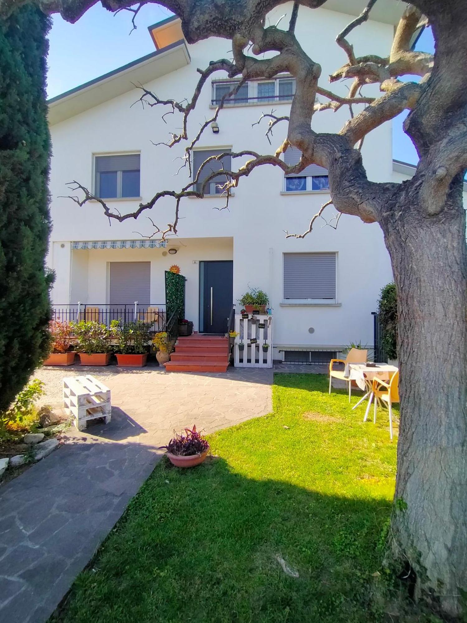 La Magnolia - Fano Bed and Breakfast Buitenkant foto